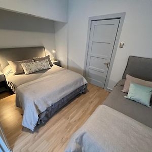 Habitación con 2 Camas Individuales